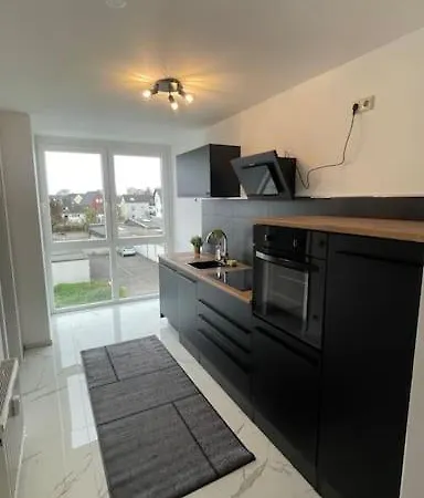 Gemuetlichkeit Am Rhein Koeln Bonn Messe * فيسيلينغ