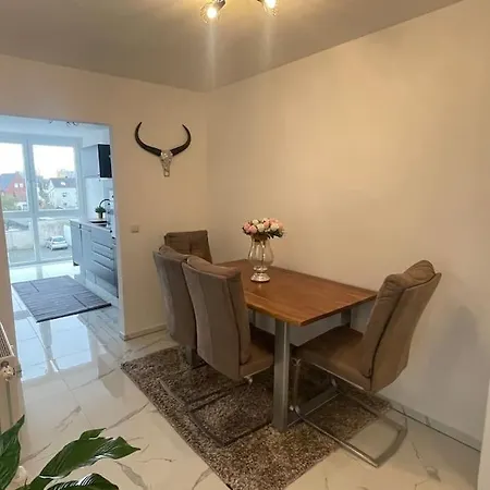 شقة Gemuetlichkeit Am Rhein Koeln Bonn Messe *