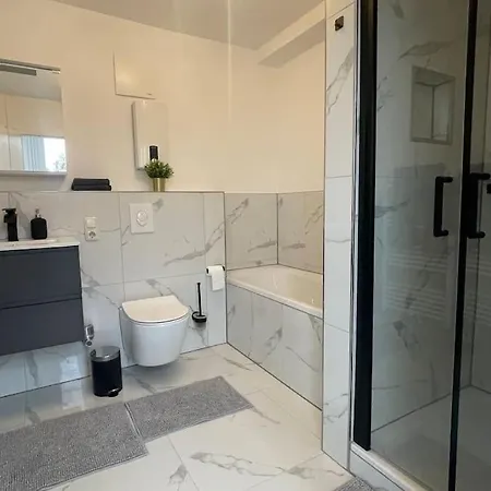 Gemuetlichkeit Am Rhein Koeln Bonn Messe *