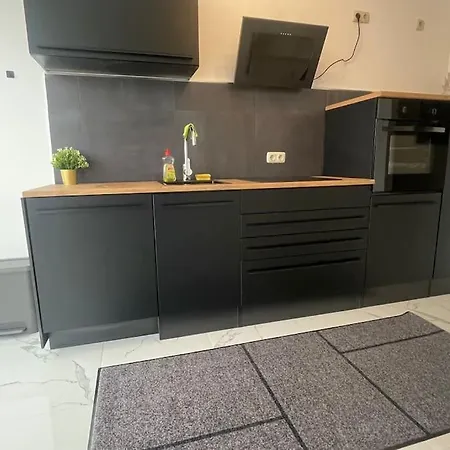 Gemuetlichkeit Am Rhein Koeln Bonn Messe * فيسيلينغ