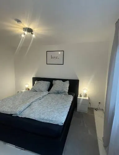 Appartement Gemuetlichkeit Am Rhein Koeln Bonn Messe Wesseling