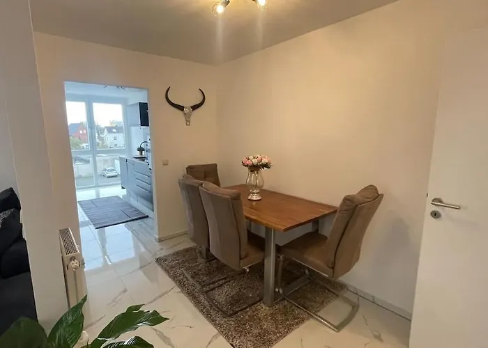 Appartement Gemuetlichkeit Am Rhein Koeln Bonn Messe *