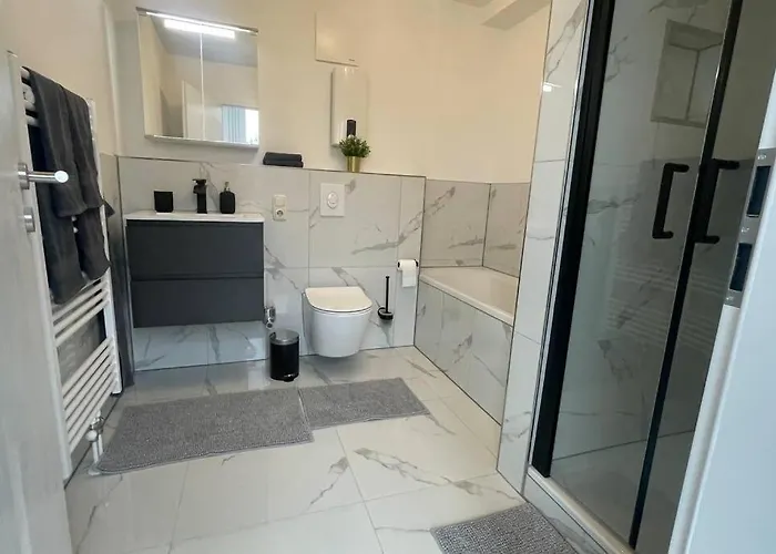 Gemuetlichkeit Am Rhein Koeln Bonn Messe Appartement