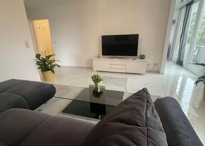 Gemuetlichkeit Am Rhein Koeln Bonn Messe * Wesseling